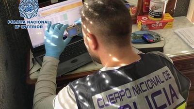 Detenido un jubilado de Valladolid por compartir duros archivos pedófilos