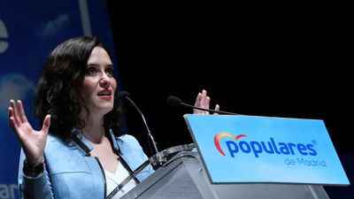 Ayuso ve una "ofensa" que digan en Madrid que "hay que estar con el golpismo"