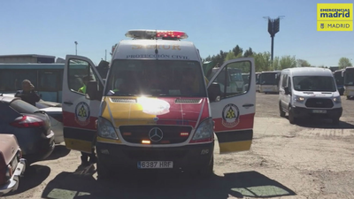 Un herido grave al intentar detener un autocar en marcha