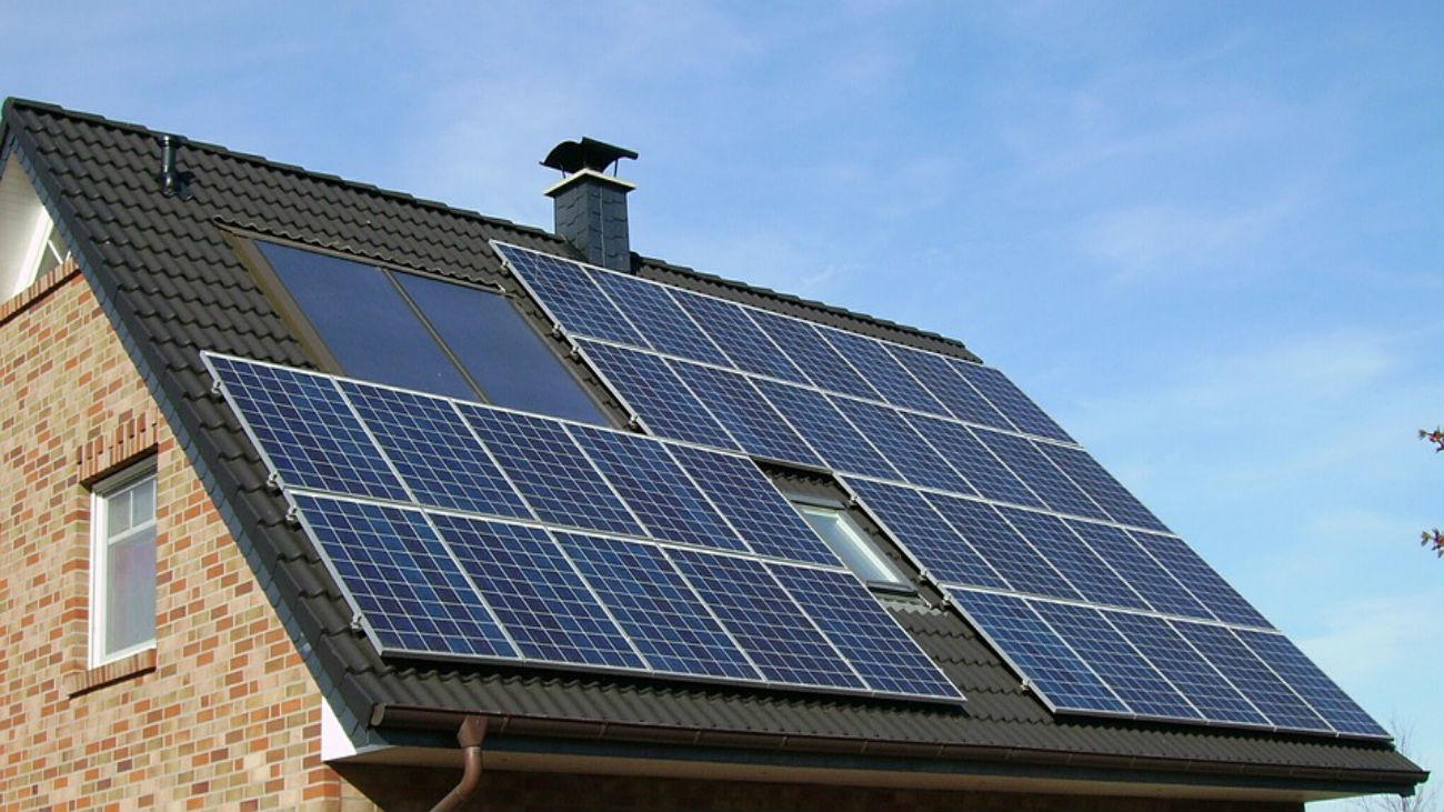 Esto es lo que debes saber si quieres instalar placas solares en casa