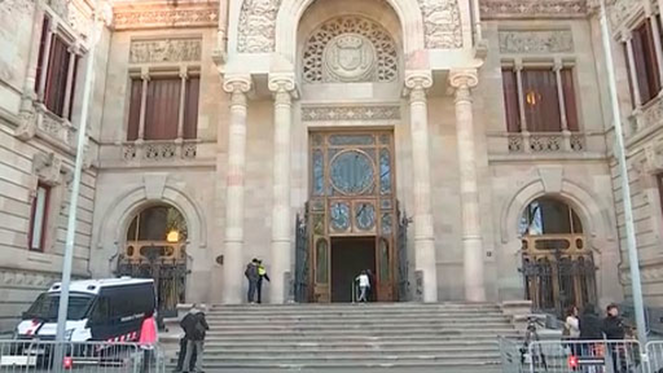 El abogado de la víctima pide prisión para 'la manada de Sabadell'