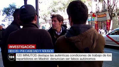 Precariedad y abusos: la denuncia de los 'riders' o repartidores a domicilio