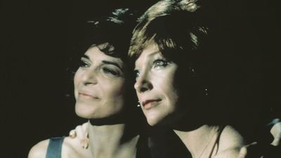 'Paso decisivo', amor y desamor con Anne Bancroft y  Shirley MacLaine