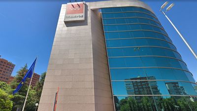 Concentración de profesores de la concertada frente a la Consejería de Educación