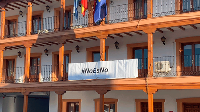 Concentración de protesta contra la violación de una joven en Ciempozuelos