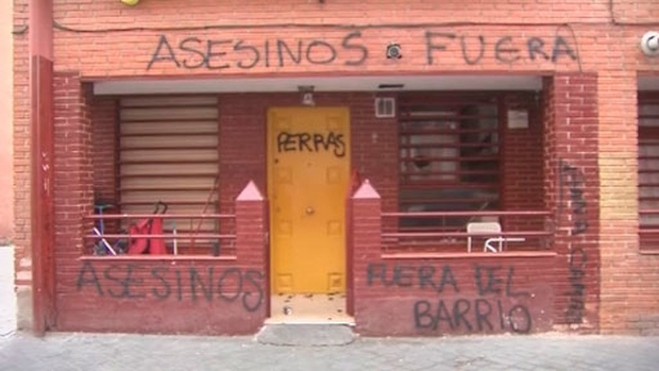 Llamada a la calma en Vallecas a la espera de la detención del presunto homicida de Paco