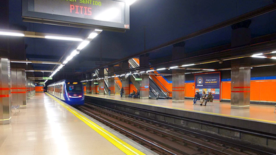 En Arroyofresno "por fin" celebran la apertura de la estación de metro