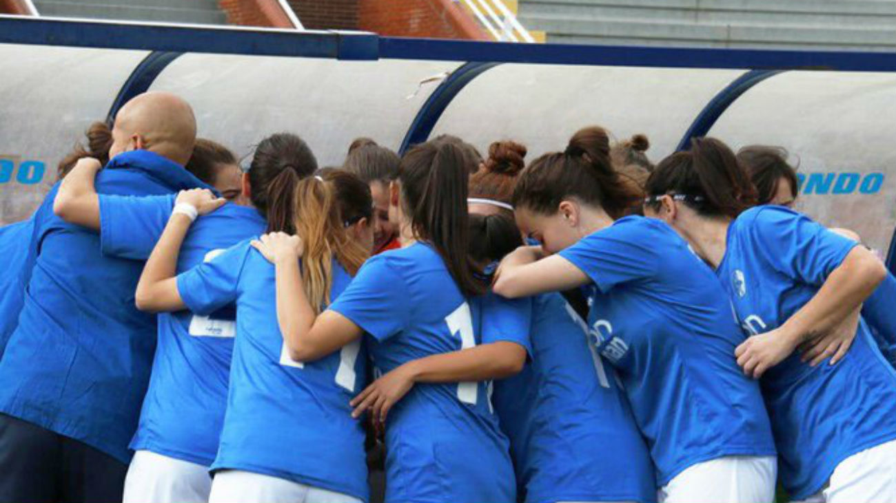 Gol de Alba, de Las Rozas, al Atlético C (1-4)