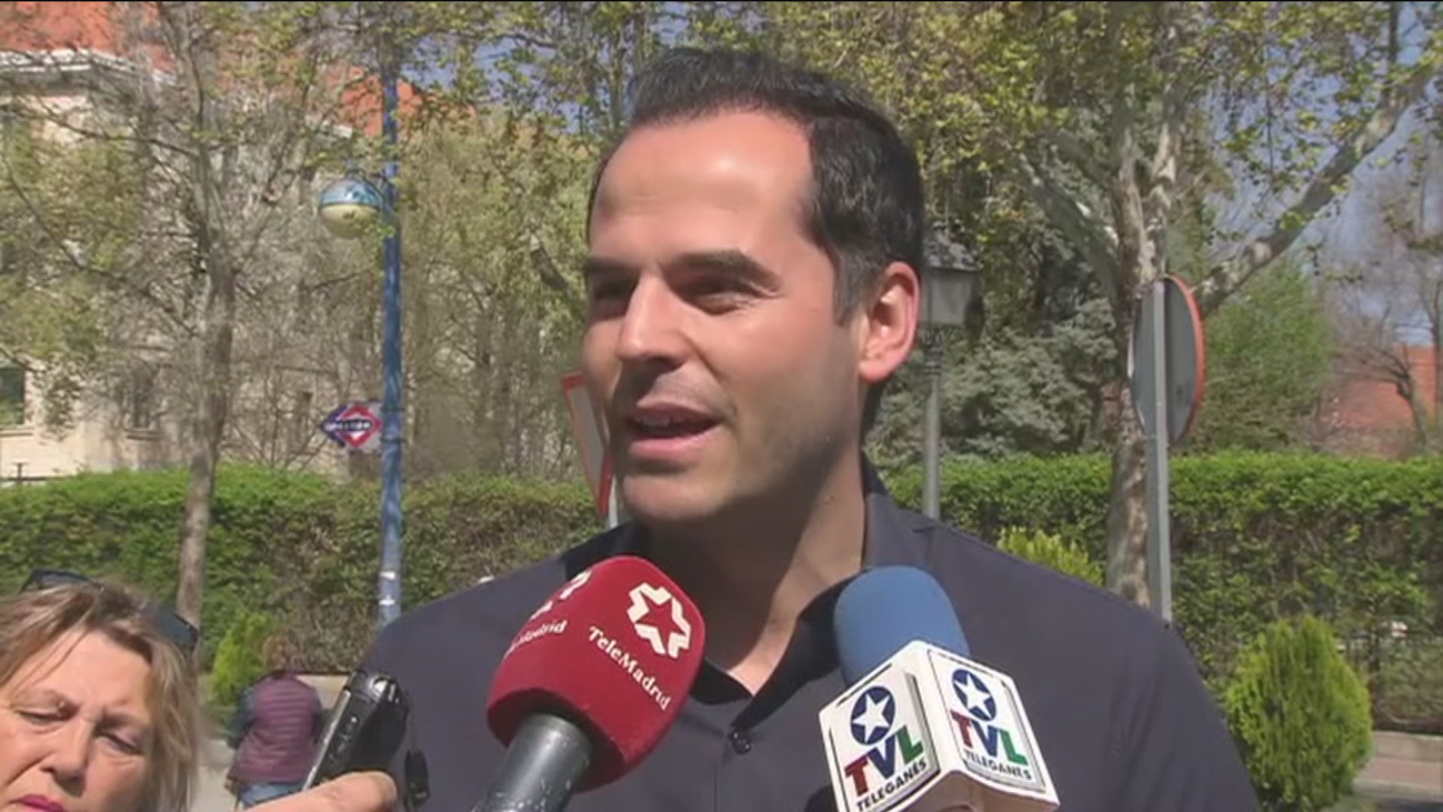 Aguado dice que incluirán algunos "fichajes" en las listas electorales