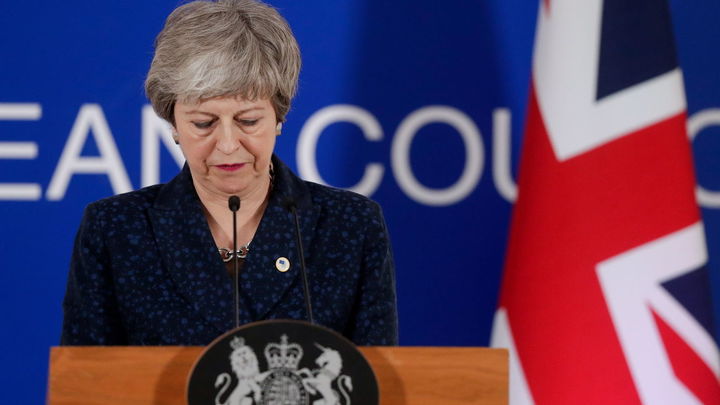 May conseguiría el apoyo a su acuerdo del "brexit" si promete dimitir, según la BBC