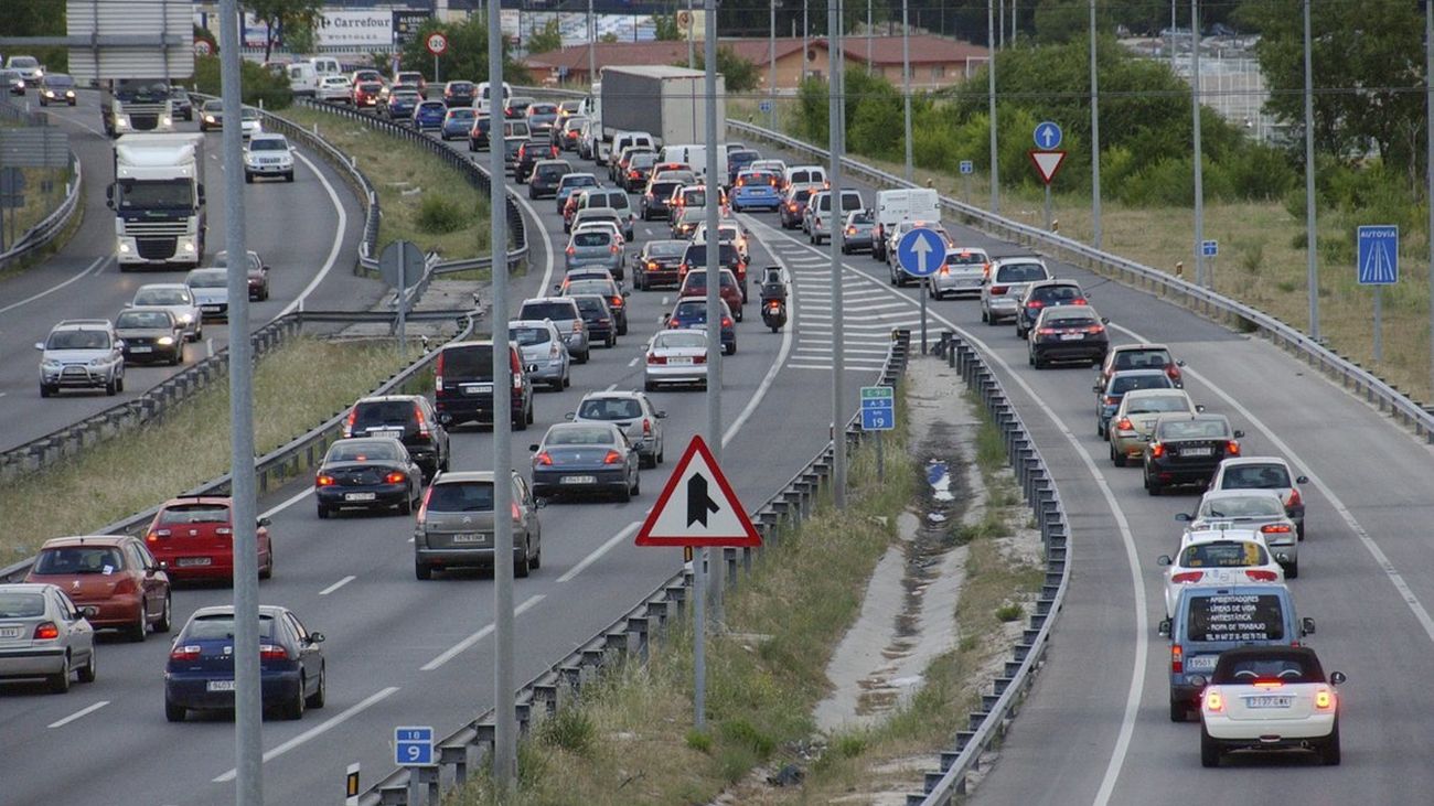 Semáforos en la A-5