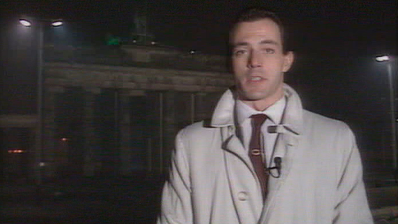 1989. Cae el muro de Berlín y Telemadrid se convierte en referente informativo