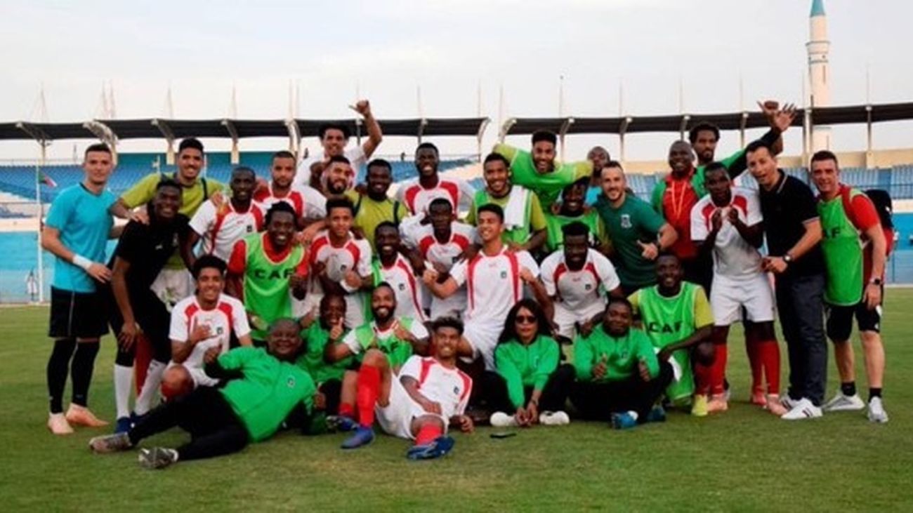 Ángel López, seleccionador de Guinea, le da la primera victoria como visitante
