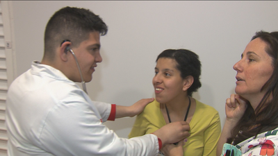 'TEAyudamos', un proyecto en Fuenlabrada para no tener miedo a los médicos