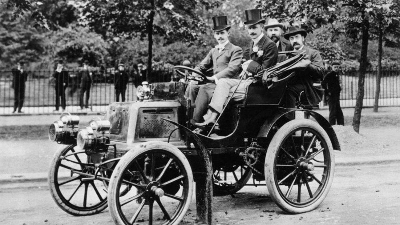 Así eran los coches de lujo de los Diputados en 1886