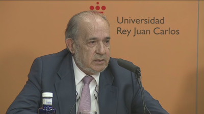 Muere Enrique Álvarez Conde, director del máster de Cifuentes