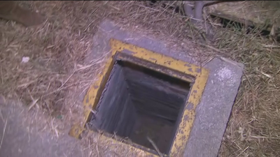 Los vecinos de Vallecas denuncian agujeros sin tapar junto a la acera