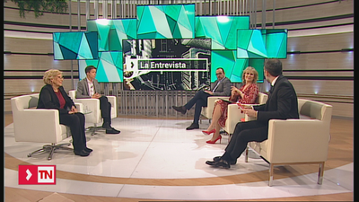 Carmena y Errejón piden huir de "antiguos modelos" y buscan "reconstruir lo que la desigualdad ha roto"