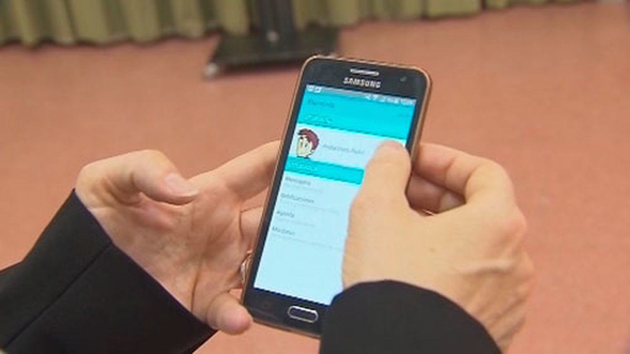 Una app en Madrid para que los padres puedan comunicarse con los profesores de sus hijos