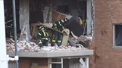 La explosión en Vallecas obliga a 82 familias a abandonar sus hogares