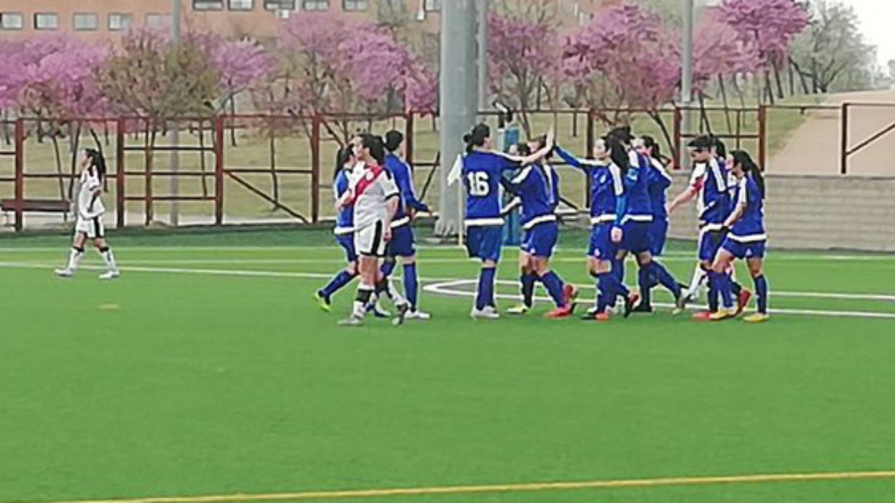 Gol de Eli, del CD Samper, a la Fundación Rayo Vallecano (1-1)