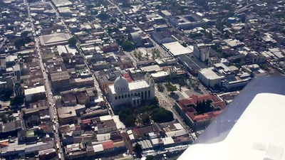 El Salvador desde las alturas