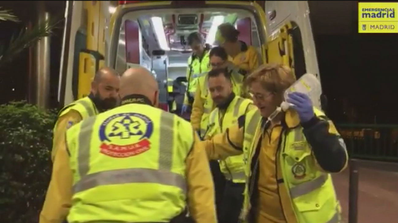 Una mujer de 30 años da a luz a una  niña en la ambulancia del Samur camino del hospital