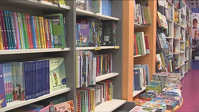 Vetan 200 cuentos infantiles como el de 'Caperucita Roja' por ser "sexistas"