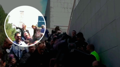 Unos 200 jóvenes tratan de boicotear un acto al que asistía Álvarez de Toledo en Barcelona