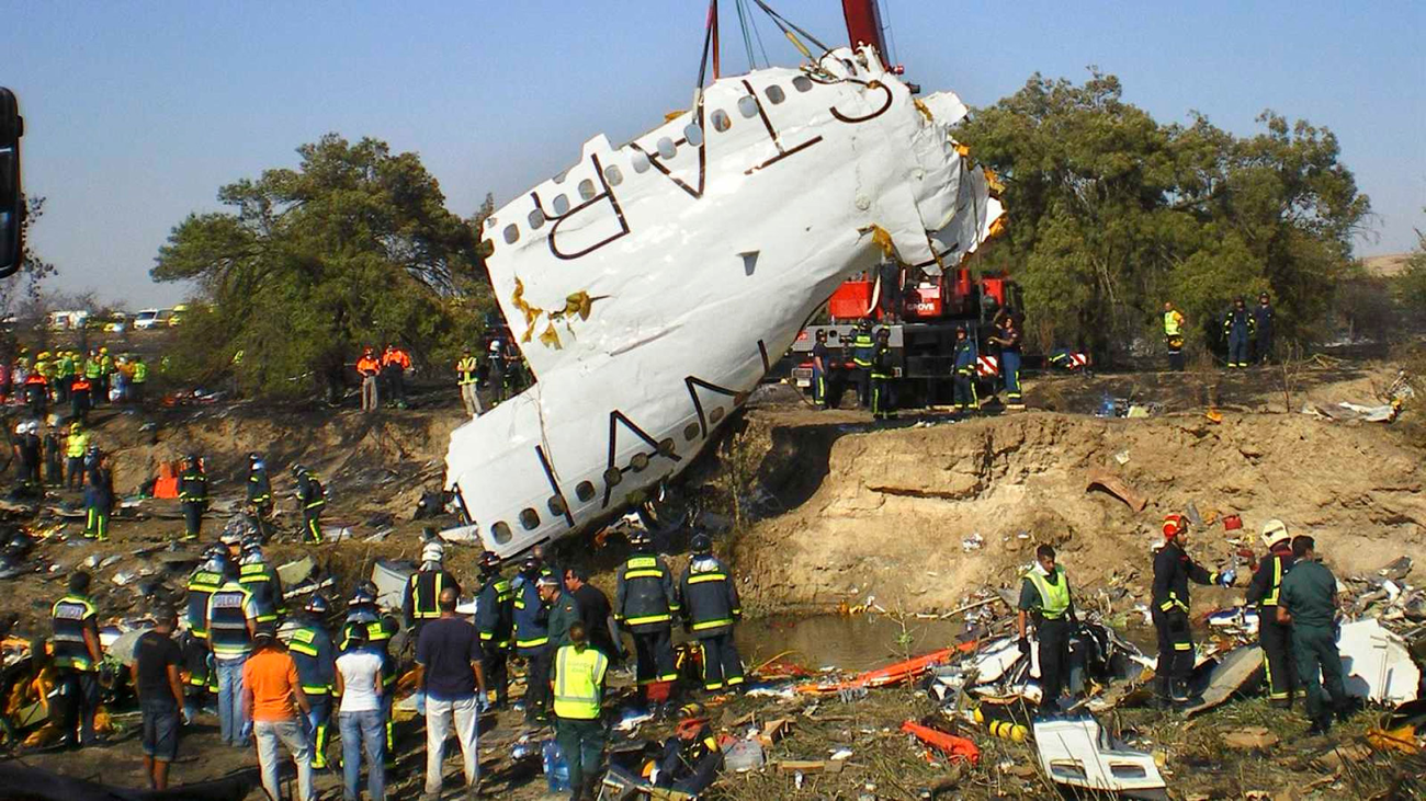 2008. El accidente de Spanair, el más grave en la historia de Barajas