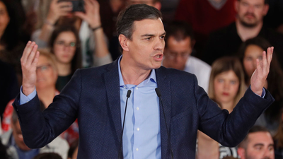 Sánchez busca el voto en Sevilla: "A votar y a ganar"