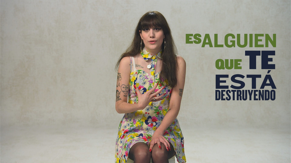 “Es alguien que te está destruyendo”