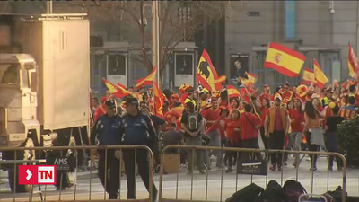 Un rodaje en Cibeles obliga a cambiar el recorrido de 47 líneas de autobús