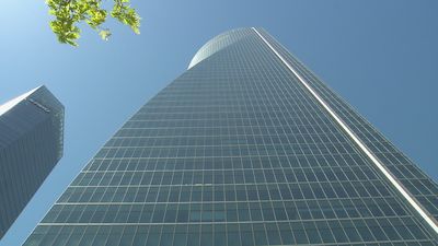 Desalojan Torrespacio por una falsa amenaza de bomba