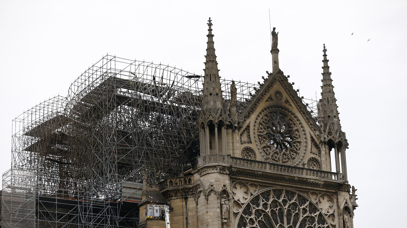 ¿Se reconstruirá la catedral de Notre Dame en menos de 5 años?