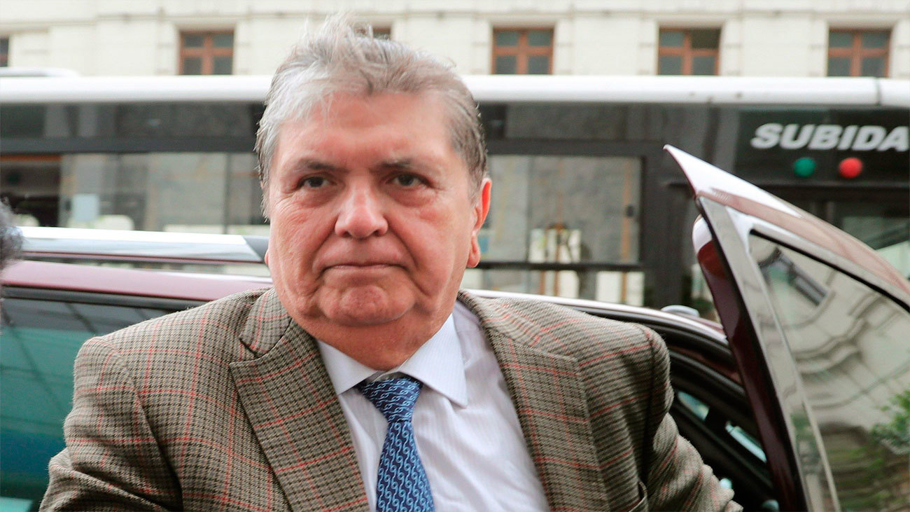 Alan García muere tras dispararse en la cabeza cuando iba a ser detenido