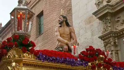 Salida del Cristo Atado a la Columna en la Semana Santa de Alcalá de Henares 2019