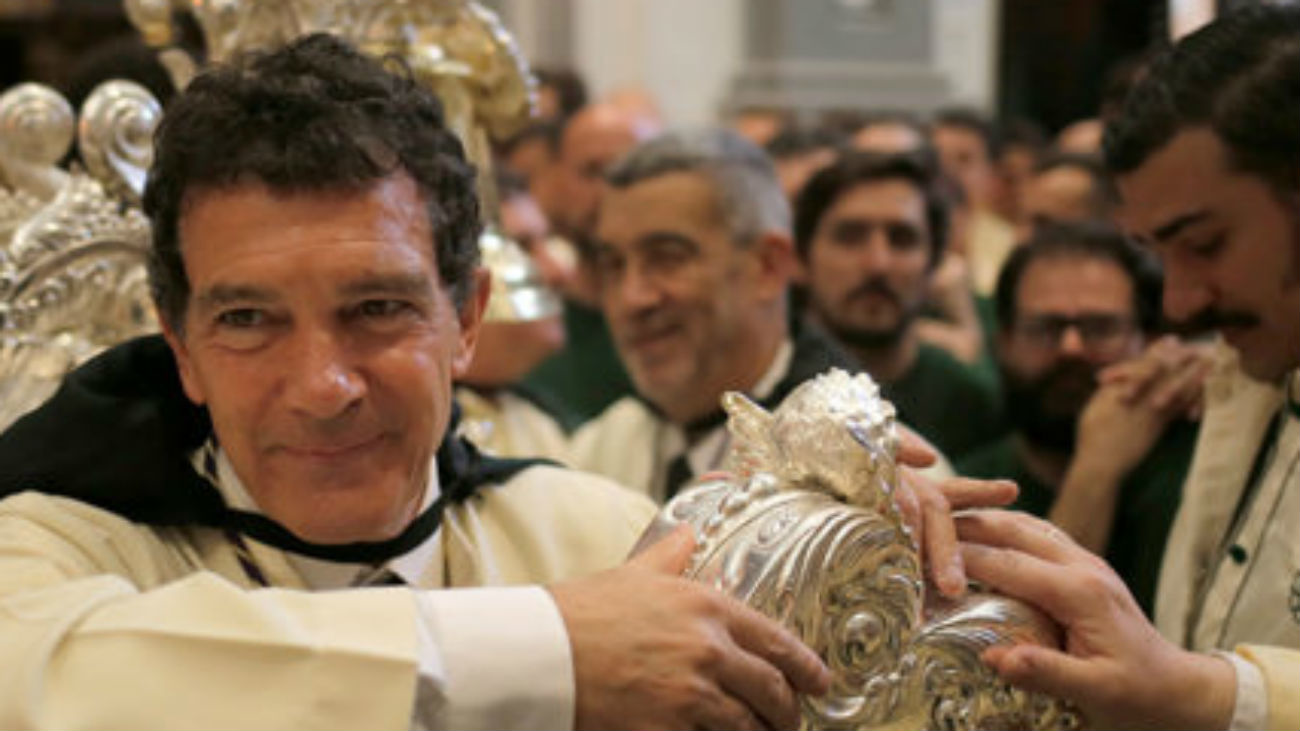 Los famosos más creyentes de la Semana Santa