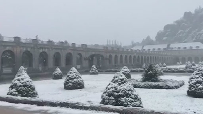 La sierra madrileña se cubre de blanco en pleno mes de abril