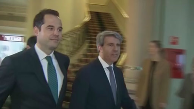 La marcha de Garrido, entre una "venganza" para el PP y la "valentía" para Ciudadanos