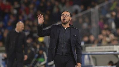 Bordalás: "Jugamos hasta con cuatro delanteros para poder ganar"