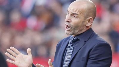 Paco Jémez: "No nos sonríe nada pero tenemos que luchar hasta el final"