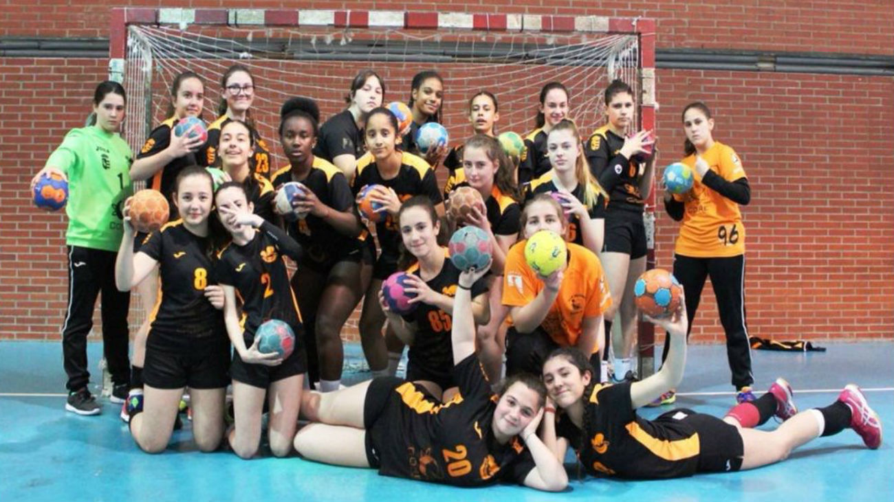 Entrevistas a Lucía Chacón, Balonmano Parla, y a Laura González, del CB Sanse