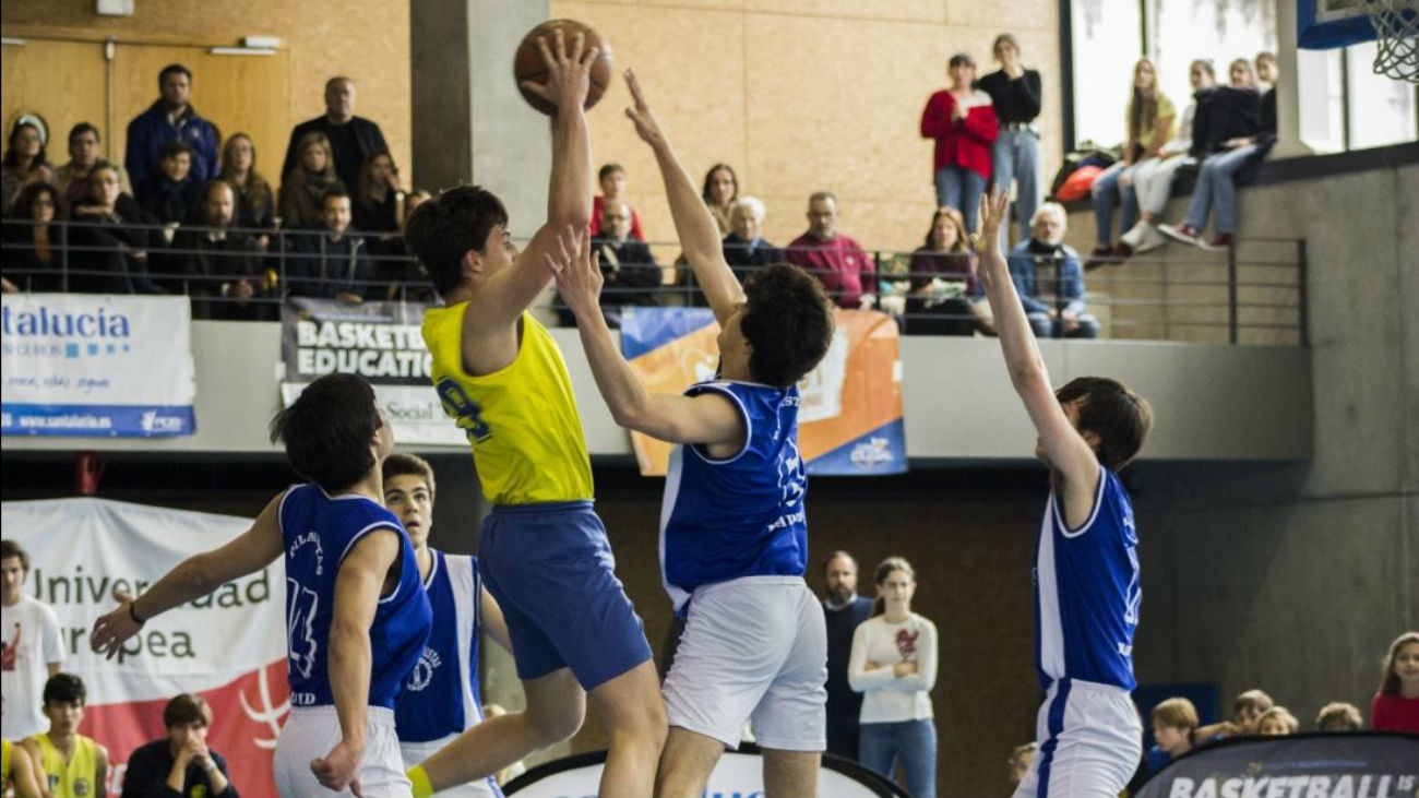 65-43. Estudio gana a Pilaristas y se mete en la final