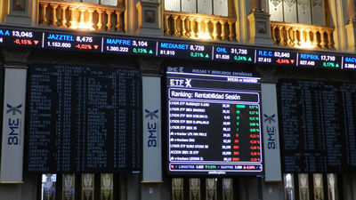 El Ibex 35 se hunde un 3,8% y cierra en 6.839 puntos