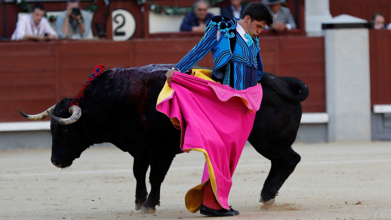 Oreja a la firmeza y la buena espada de Espada en la Goyesca de Las Ventas
