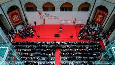 El PP insiste en su remontada, Cs le tiende la mano y la izquierda descalifica a los 'populares'