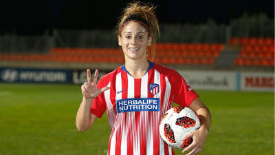 Esther: "Ganar la liga por tercer año consecutivo es algo impresionante"