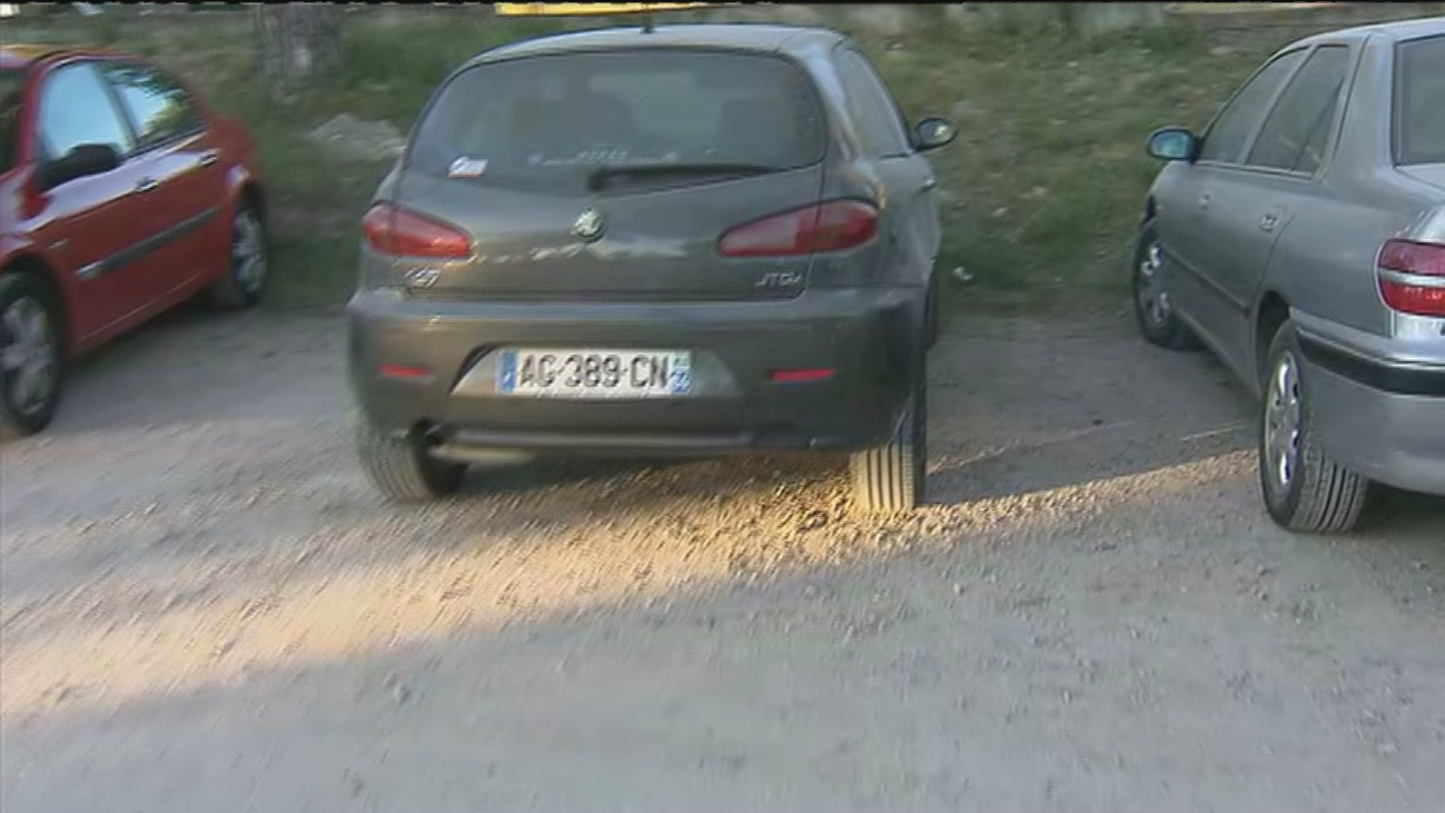 El misterio de los coches aparcados en el lago de la Casa Campo