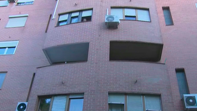 Hallan el cadáver momificado de un hombre en una vivienda en Vallecas